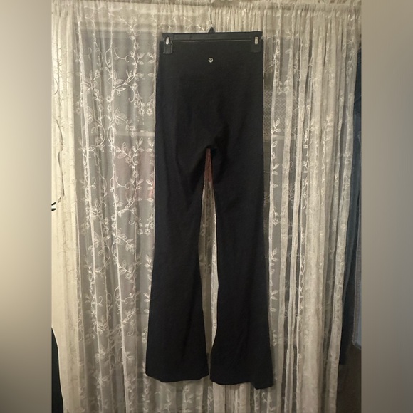 Lululemon Groove Nulu Super High-Rise Flared Pant *Regular - Picture 4 of 4